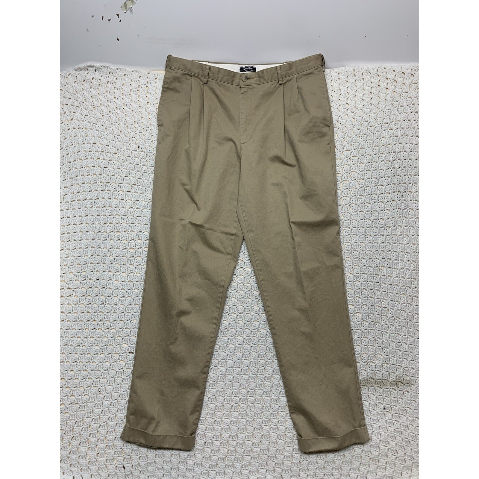 Land End Men Khaki Pants 38x33 Beige Pleated Traditional Fit Straight Cuffs